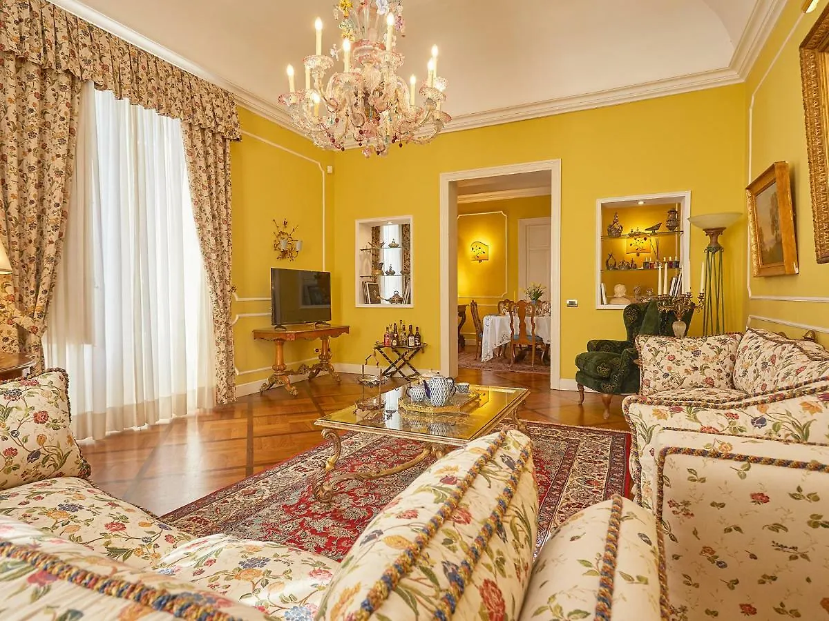 Dimora dei Leoni- Suite Palermo 0*,